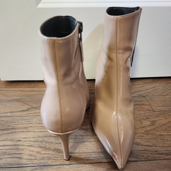 Tan TopShop heeled boots - Picture 3 of 3